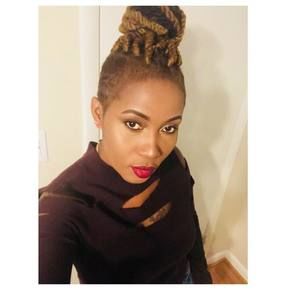 Meet your Posher, Eva